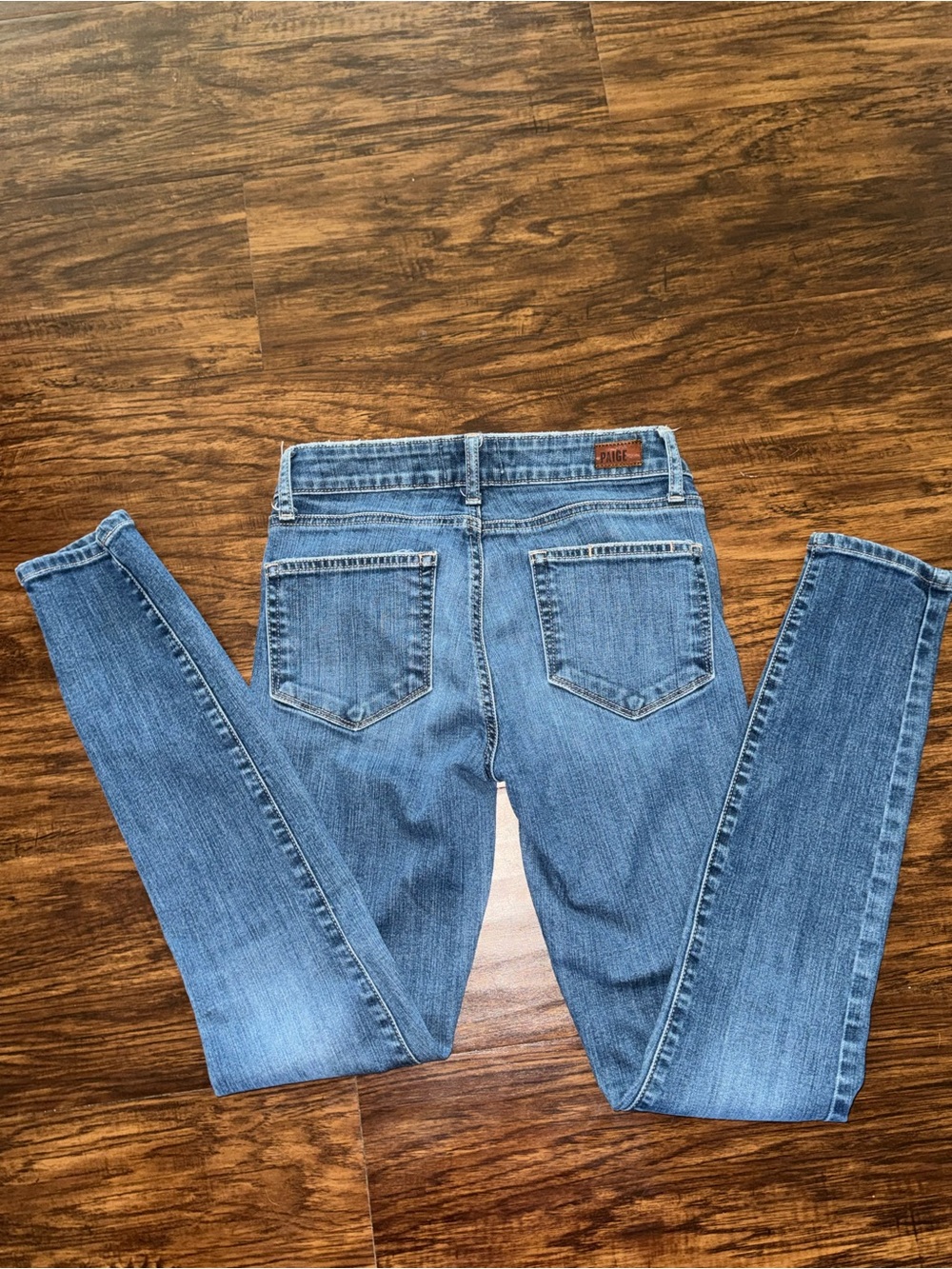 PAIGE Skinny Jeans in Medium Blue Wash - Picture 3 of 6